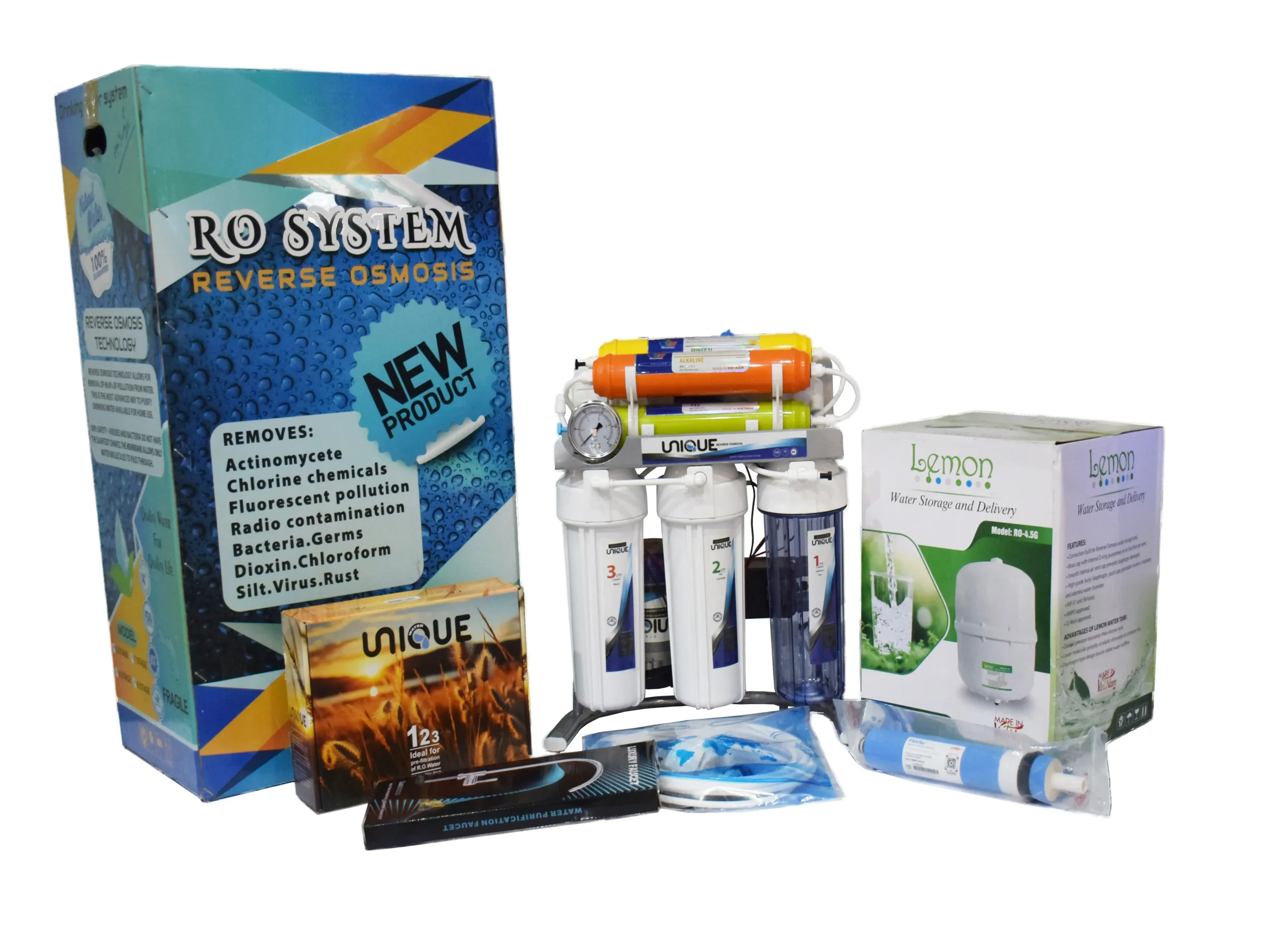 دستگاه تصفیه آب یونیک به همراه فیلترها و مخزن ذخیره آب